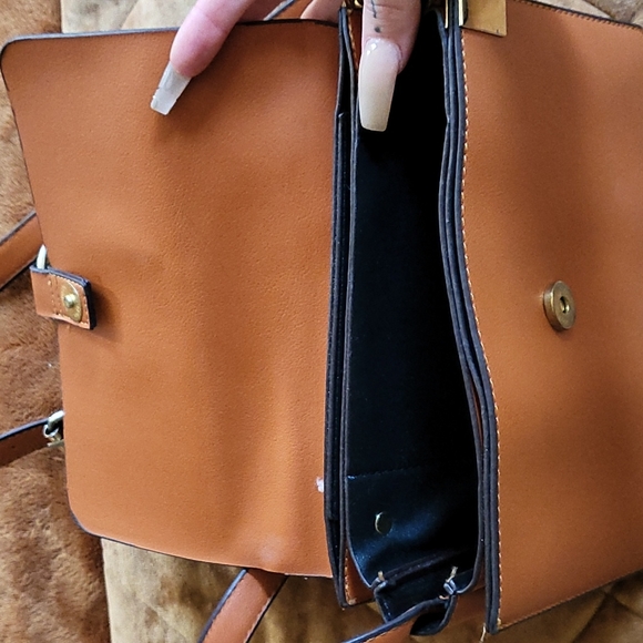 Orange Chain Bag - Picture 2 of 2